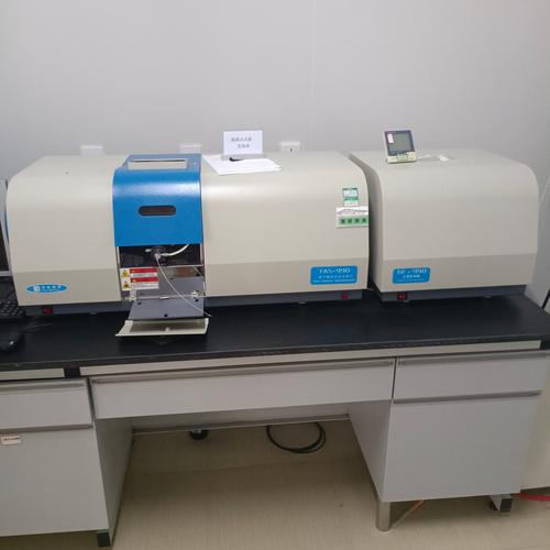 二手实验室仪器设备出售 二手实验室冷冻离心机图片